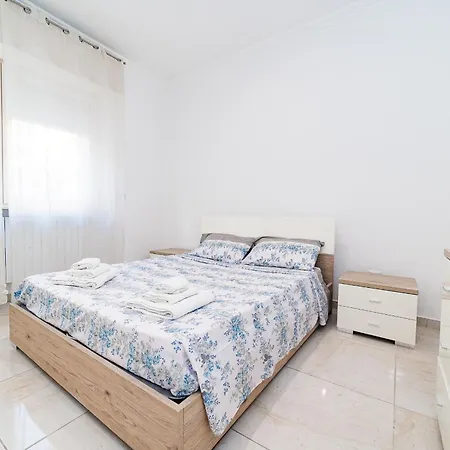 Ermes Deluxe - Lungomare - Baia - Lido - By Click Salento شقة