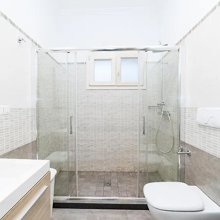 Ermes Deluxe - Lungomare - Baia - Lido - By Click Salento غالّيبولي