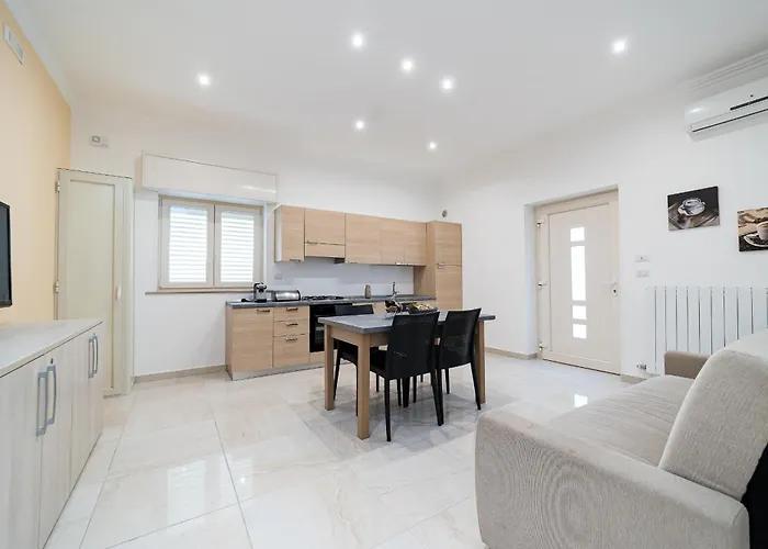 Ermes Deluxe - Lungomare - Baia - Lido - By Click Salento アパート ガリポリ