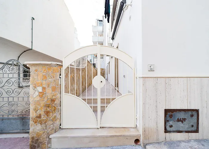 Ermes Deluxe - Lungomare - Baia - Lido - By Click Salento * ガリポリ